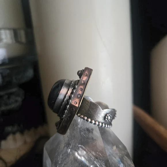 Large Labradorite Statement Talisman Ring - Picture 4 of 5